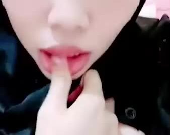 Bokep Hijab SexyGirl Live Squirt Muncrat Full Bling2 BOKEPSIN COM