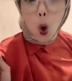 EPORNER COM [u3XaD98PFfl] Baby ica hijab live show (480)