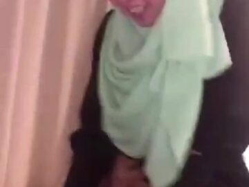 Kak Ida Buk guru jilbab selingkuh di hotel (2)